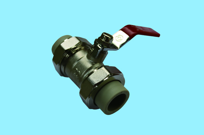 �p����~���y